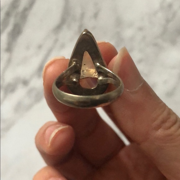 Ring - Picture 4 of 9